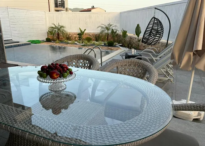 Вилла Hirahan *